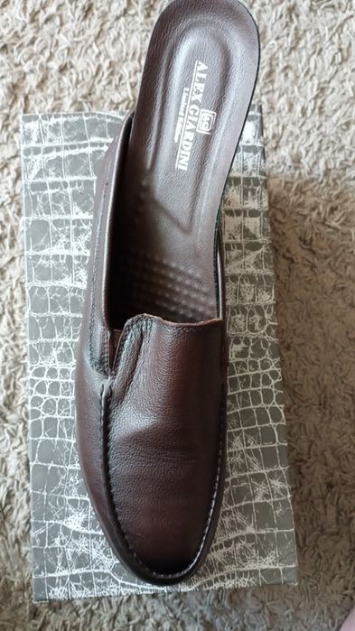 Продам мужские туфли