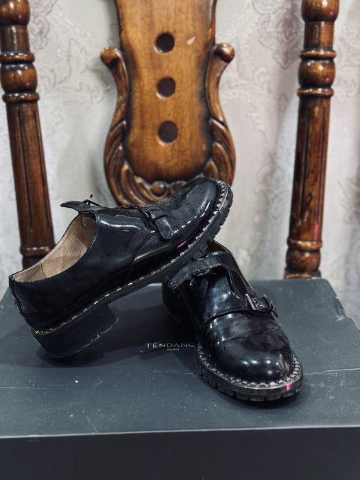 Продам обувь осенние летние