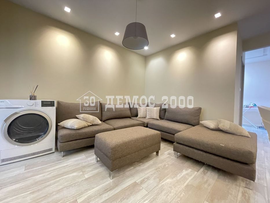 Продава се Двустаен апартамент в Варна, Левски - 83 кв.м за 2350 €/кв.м - Снимка #6