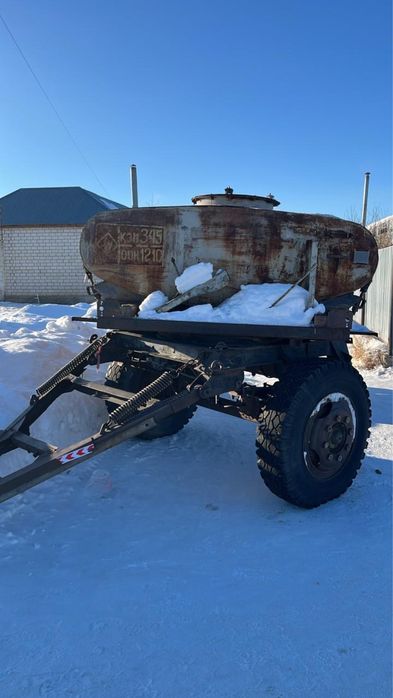 Прицеп-цистерна 5.5 м³