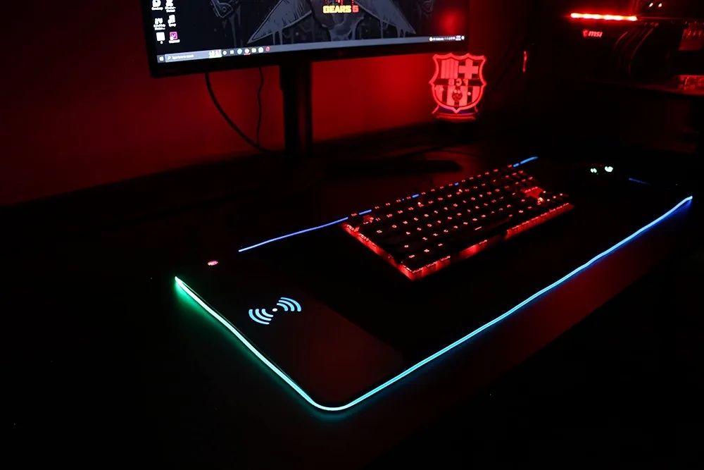 Smart Wireless RGB Mouse Pad – Simsiz Zaryadlovchi Kovrik