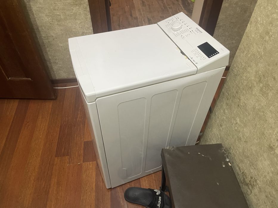 Стиральная машина Hotpoint Ariston
