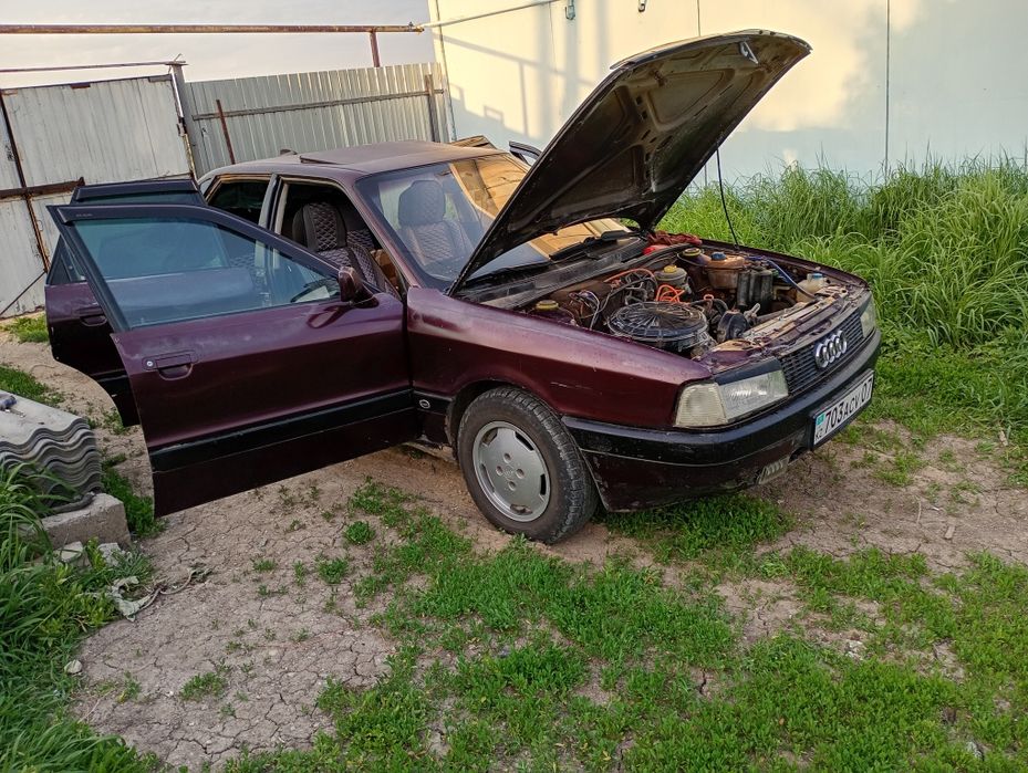 Продам Ауди 80 б3