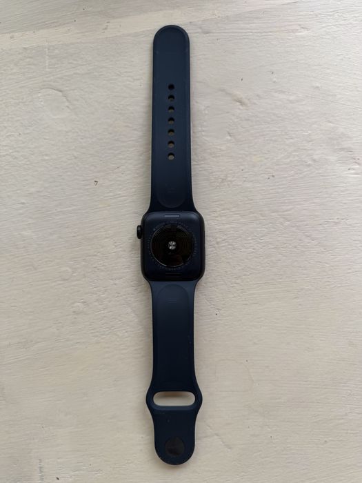 AppleWatch SE 3 2025 ( GPS) + 4 bratari cadou