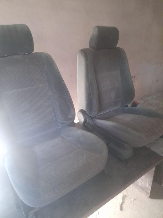 Продам сиденья мицубиси