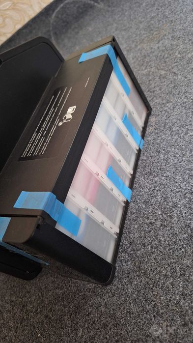 EPSON L805 sotiladi probeg 3515 ta dyuz 100%