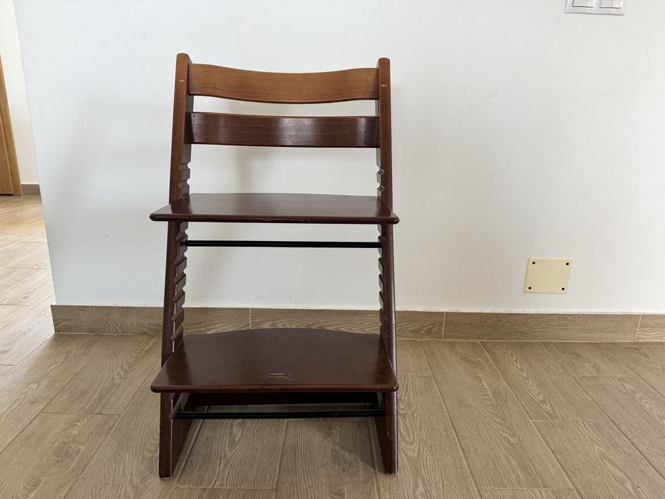 Scaun  Stokke Tripp Trapp cu toate accesoriile scaun masa copii