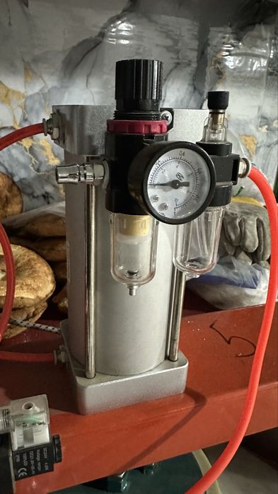 Пресс аппарат для лепешки