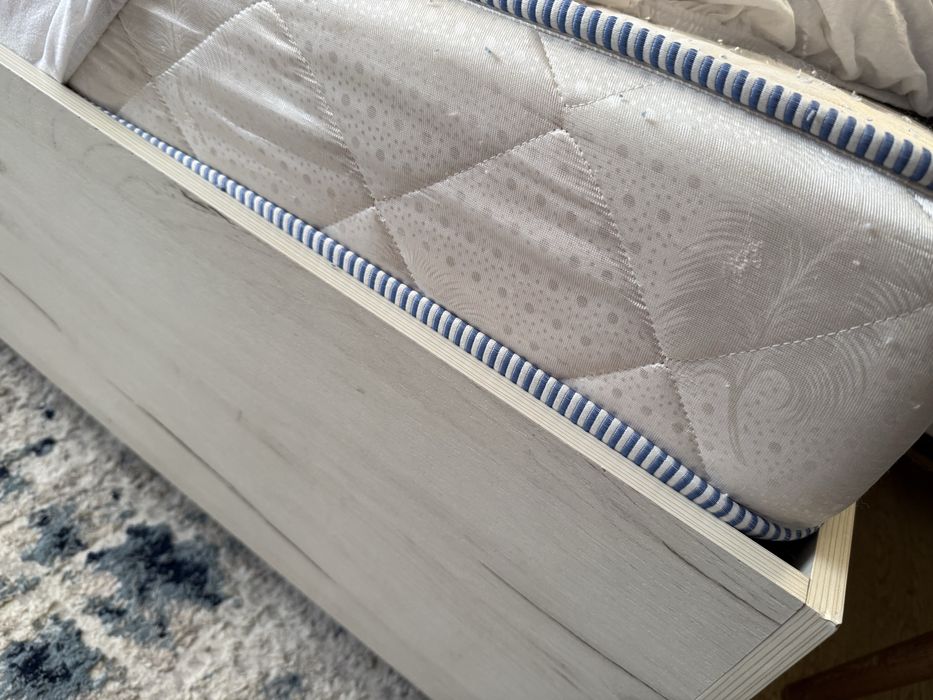 Продам две кровати