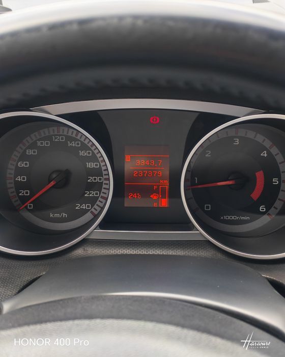 Vând Peugeot  4007 în stare foarte bună