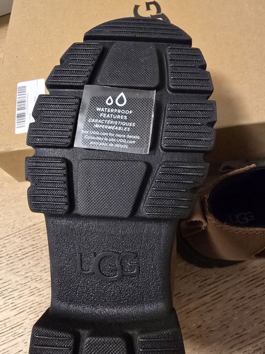 Ghete noi UGG - marime 33.5