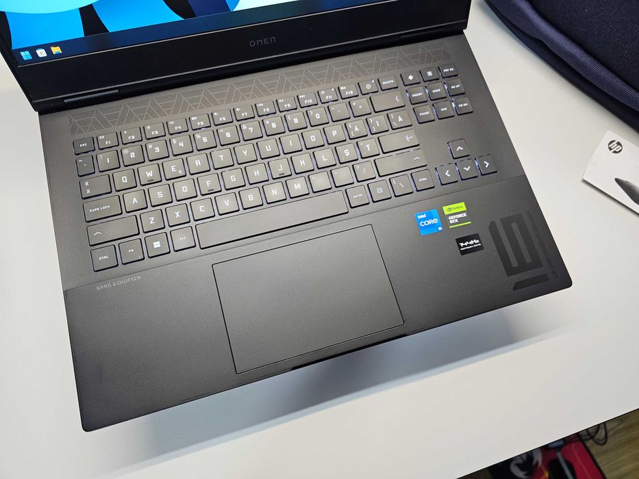 ПРОДАМ HP OMEN 16AE Игровой Ноутбук Core™i5-13420H/16GB/512SSD/RTX4050