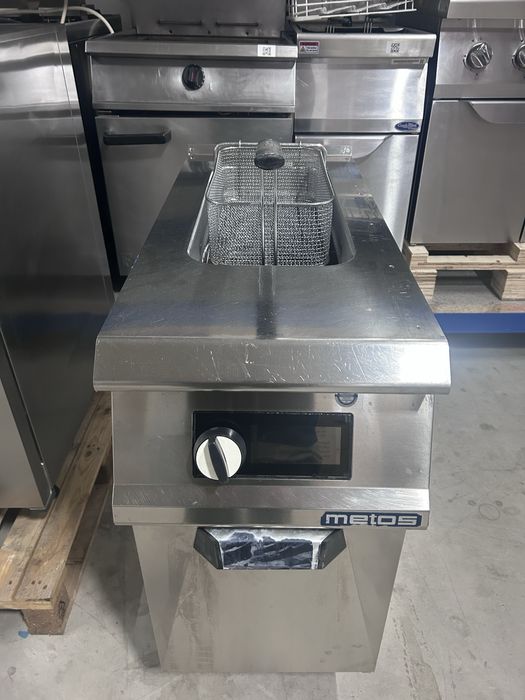 Friteuza electrica Digitala Linia 900