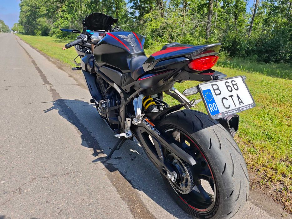 Honda CBR 650R A2