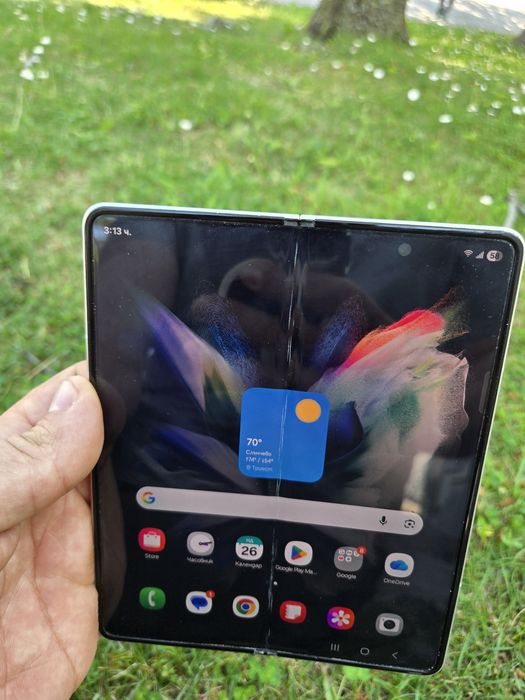 Продавам телефон Samsung fold 3