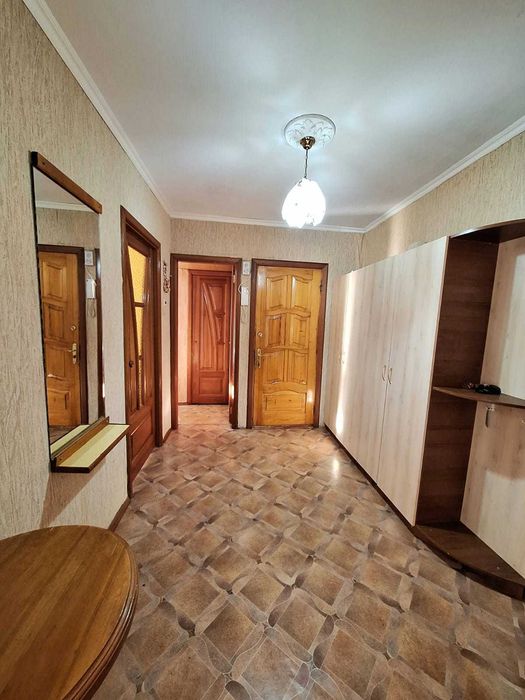 Продаётся 3 комн. квартира, район Северо-Восток