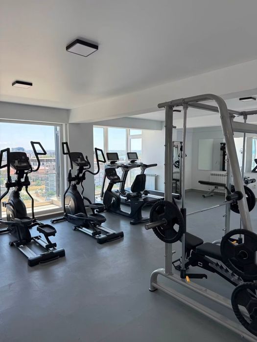 Inchiriez apartament