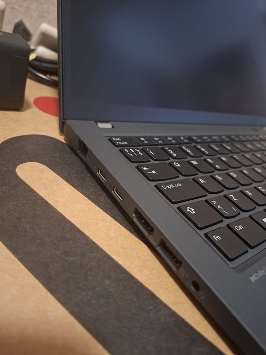 ThinkPad T14 Gen 3, 14" TOUCH, Ryzen 7, 32Gb, 512Ssd, 5G