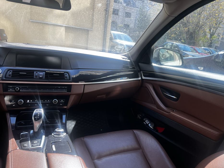 Bmw F11 520 184cp 2010