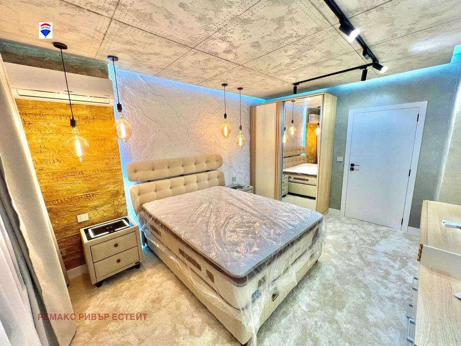 Дава се под наем Двустаен апартамент в Русе, Алеи Възраждане - 55 кв.м за 206000 € - Снимка #7