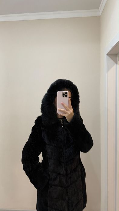Продается одежды зимние