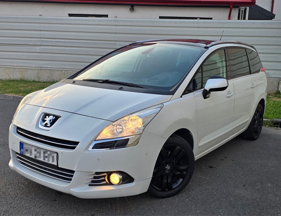 PEUGEOT 5008 2011 — imagine 2