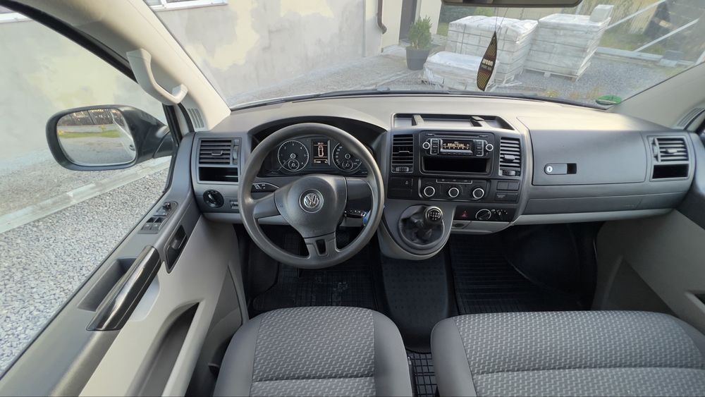 VOLKSWAGEN Transporter 2015 — imagine 5
