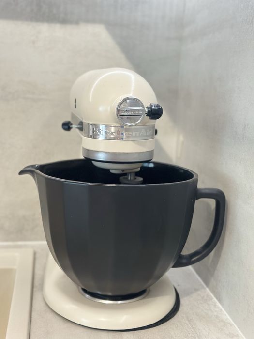 Bol KitchenAid negru mat