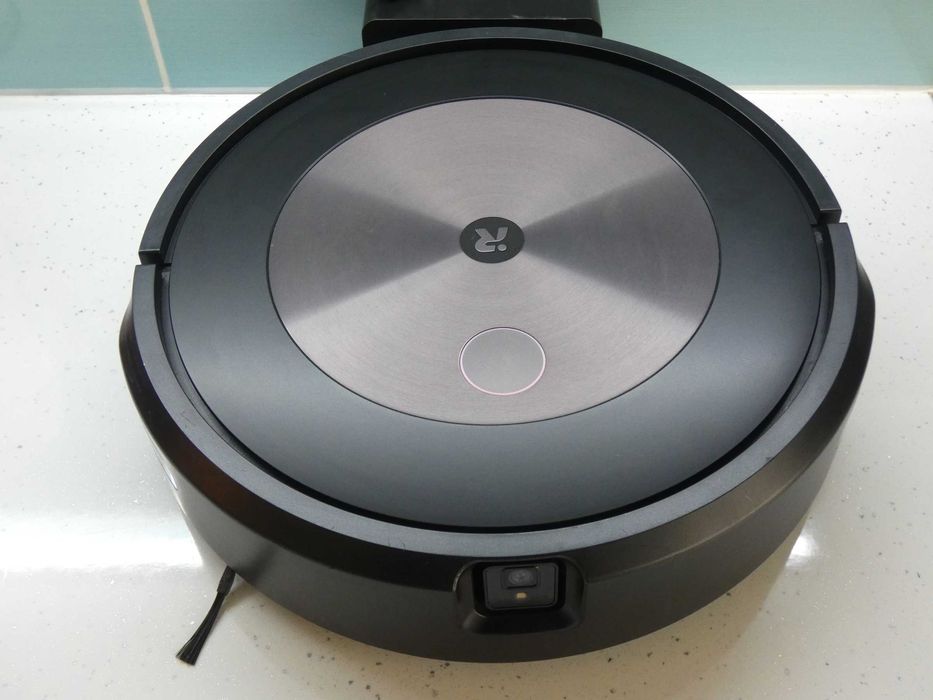 iRobot Roomba j7 Робот Прахосмукачка, камера, AI, Смарт, Smart