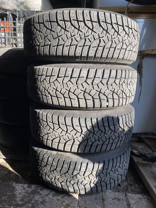 Зимние шины с дисками БМВ