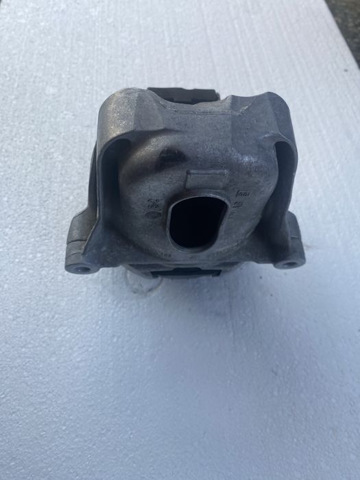 Tanpon motor Stanga/Dreapta Audi A4/5/6/7/8 Q7/8 2016-2024 motor 3.0