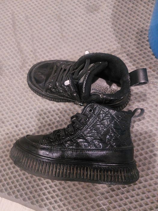 Ботинки для девочки