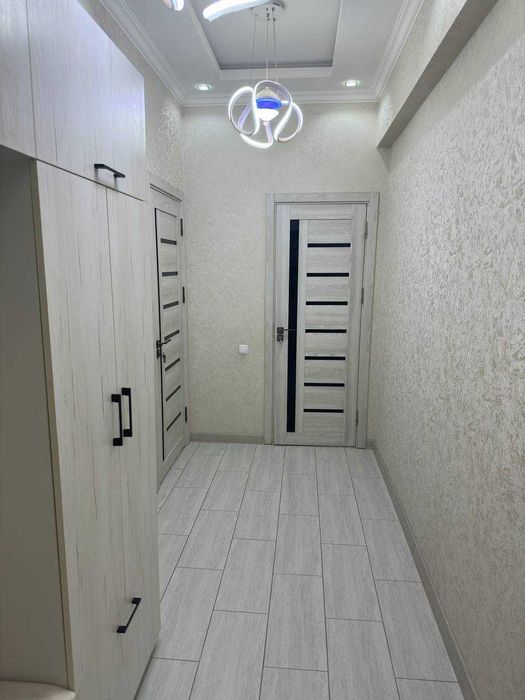 Сдаётся в аренду 2х комнатная квартира На повороте (Зафар)