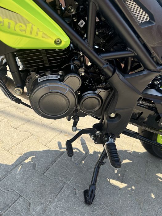 Benelli BN 125 , Yzf 125 , Duke 125