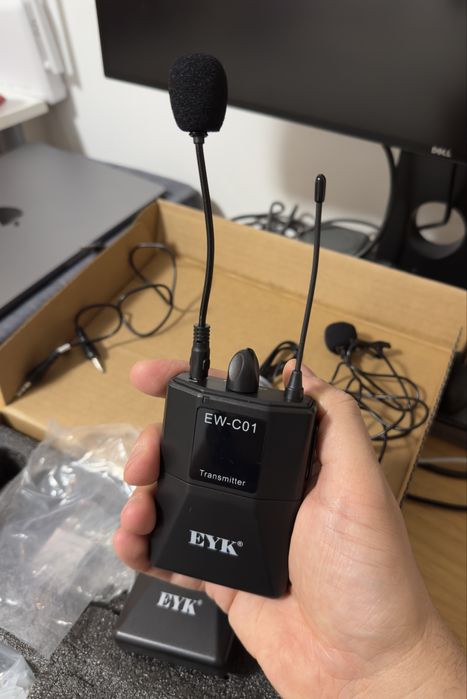 Безжичен микрофон интервю