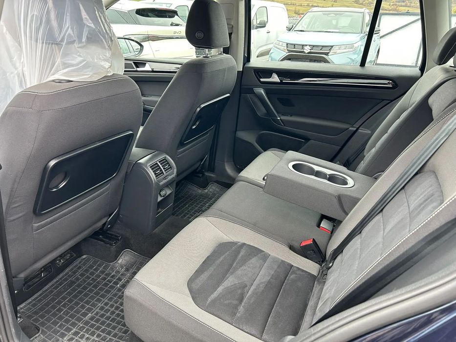 Volkswagen Golf Sportsvan 2016 diesel, 8.150 € — imagine 5
