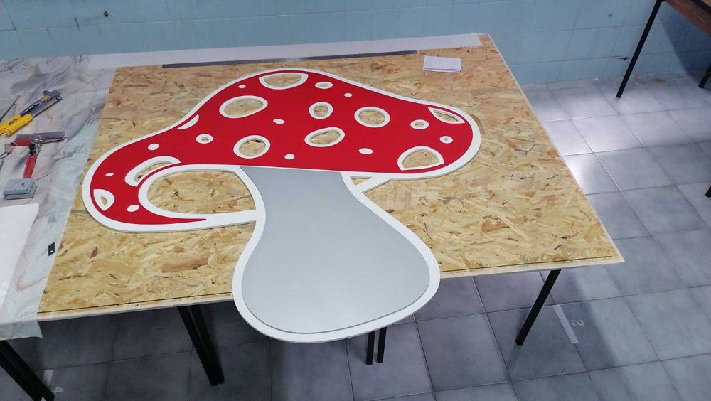 Рутерно рязане и гравиране до 122х142 см.