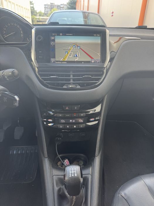 Peugeot 208 1.6 E-HDI Allure