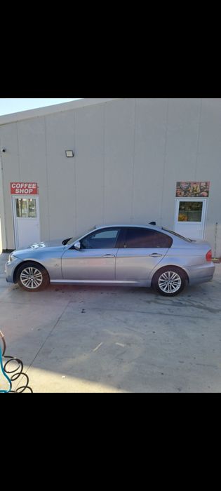 BMW Seria 3 2009 — imagine 2