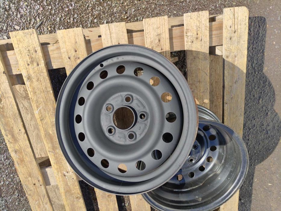 15 цола 5 х 114,3 мм Нисан / Рено - 6 инча / ЕТ 40