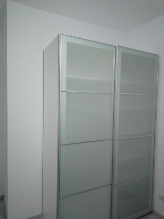 montare demontare mobiliier gen ikeea dedeman pat dulap birou comoda noptiera biblioteca somiera pat servanta etajera sifonier masa scaun birou cuier