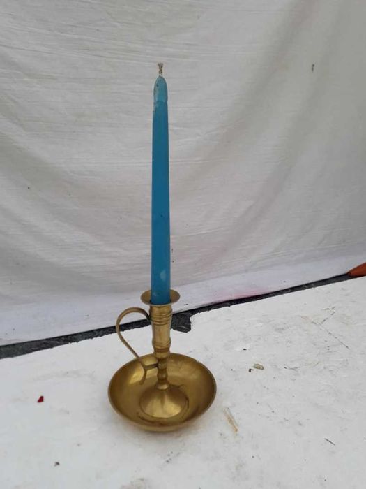 Sfesnic cu maner    .