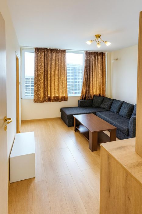 Дава се под наем Двустаен апартамент в Пловдив, Тракия - 45 кв.м за 357 € - Снимка #1