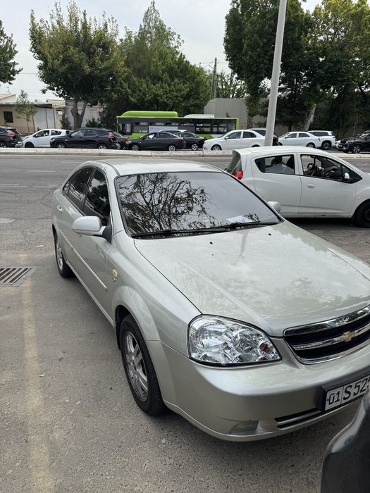 Chevrolet Lacetti 1.8