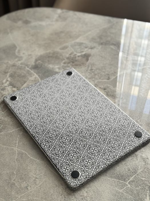 Macbook air m2 15дюйм, 8/256