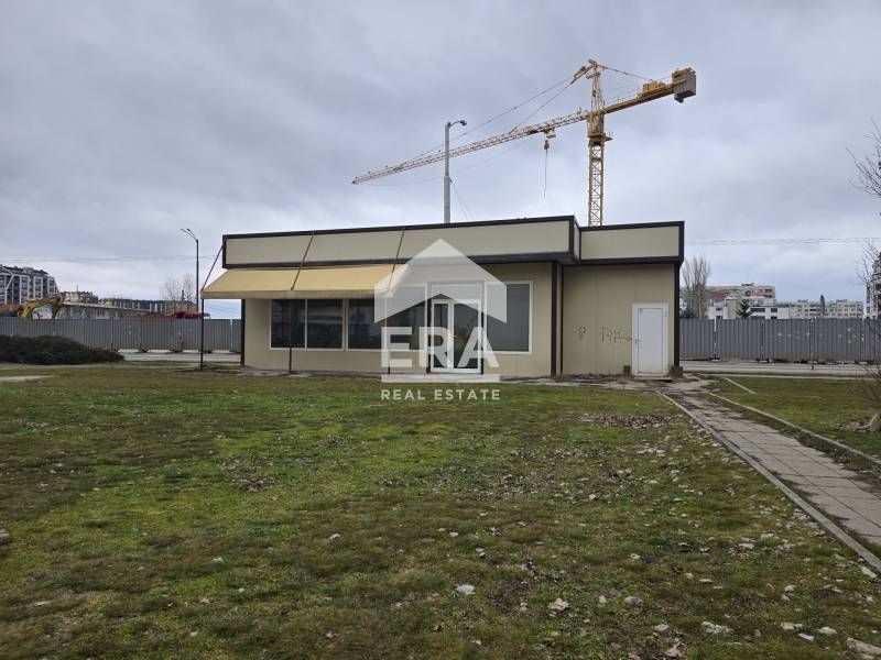 Продава се Магазин в София, Левски В - 46 кв.м за 1985 €/кв.м - Снимка #2