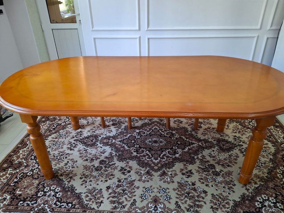 Кухонный стол сатылады