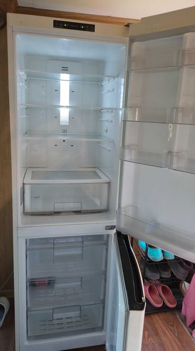 Продам холодильник 190 см