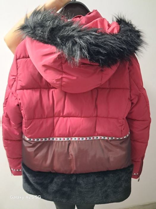 Vand geaca Dama Desigual Noua