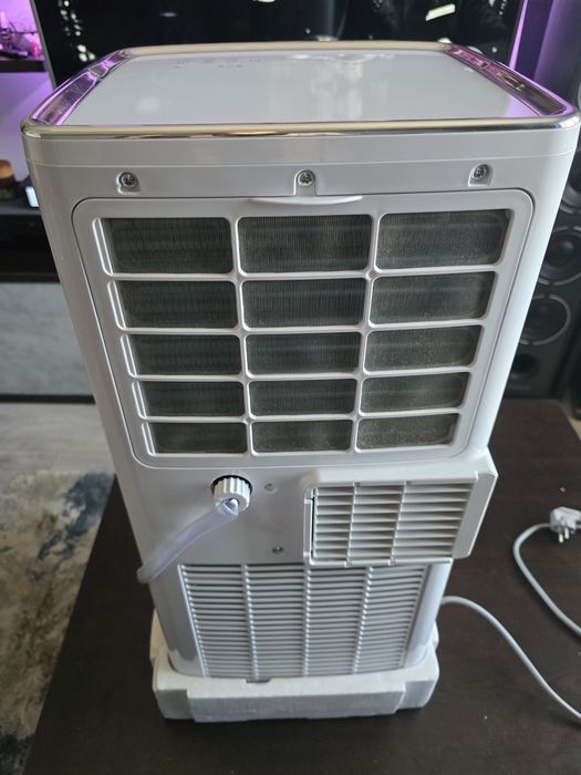 Aer conditiona mobil BEKO